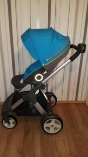 Stokke Crusi Urban Blue + aller Zubehör
