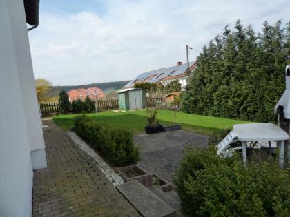 Unglaublich! 3 ZKB-Wohnung mit neuer Einbauküche, Balkon, Gartennutzung in Dieme