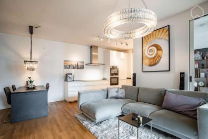 Luxuriöse, möblierte Neubauwohnung im Herzen von Hamburg
