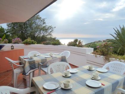 Villa mit Pool am Meer, für große Gruppen, Sardinien, Westküste bei Bosa