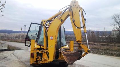 2005 CATERPILLAR 428D   - VERKAUFEN 23800 EUR
