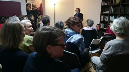 Schreibseminare im Schriftstellerhaus/ phase1: professionell, literarisch, kreat
