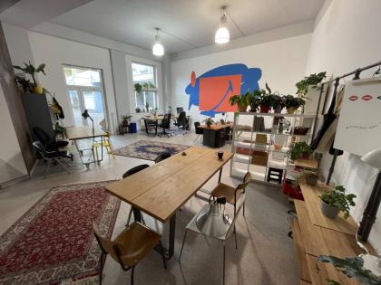 FACTORY - Ein MUCBOOK CLUBHAUS