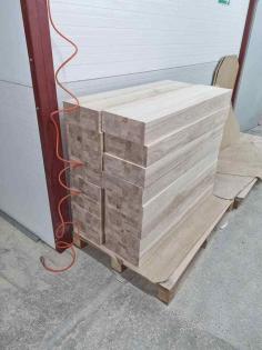FREITRAGENDE SCHWIMMENDE MASSIVHOLZTREPPEN ESCHENHOLZ 100x28x12cm