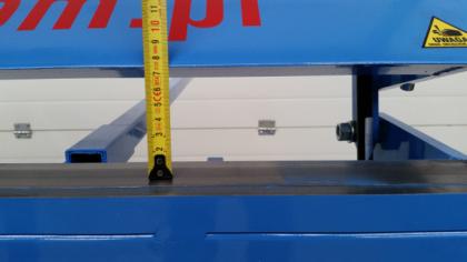 Abkantbank Kantbank Schwenkbiegemaschine 2750/0,8 mm + GRATIS