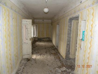 In Ungarn Kelebiia ein renovierungsbedürftiges Bauernhaus biilig zu verkaufen