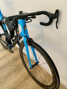 Colnago C60 – Super Record EPS – Bora Ultra