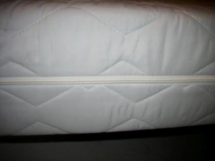 Neuwertige Kaltschaummatratze Matratze kaltschaum 20cm hoch 140x200 h4 h3