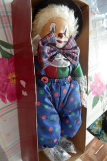 Verkaufe eine schöne Clownpuppe 
