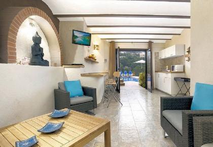 ☀️ Spanien Costa Brava Ferienhaus mit 2 Wohnungen, privatem Pool und Meerblick
