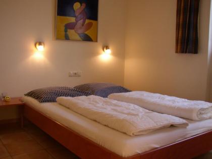 6P. Feha, Dackels sind Willkommen, Zeeland, Nähe Domburg