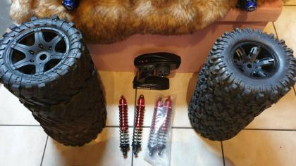 Traxxas X-Maxx 8S Monster Truck