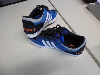 Sportschuhe adidas Gr. 46