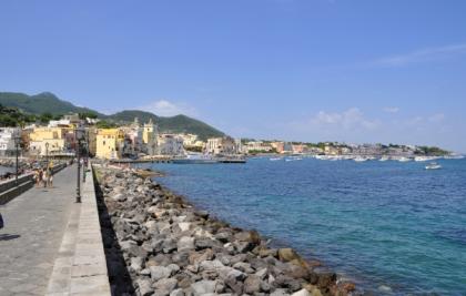 Ferienwohnung mit Terrasse von Privat zu vermieten Ischia