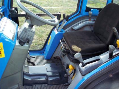 Iseki 3135 Allrad  Schneeschild Hydraulik