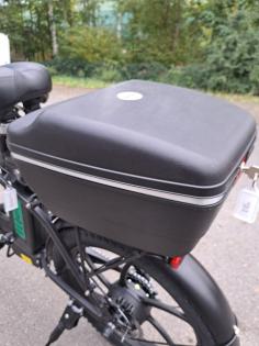 E- Klappfahrrad ungefahren