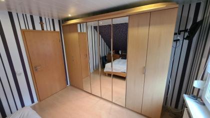 Schlafzimmerschrank