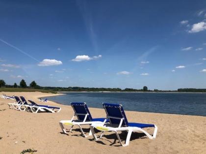 Mobilheim Mieten am Wasser in Holland ( nahe Arnheim ) mit Jachthafen !