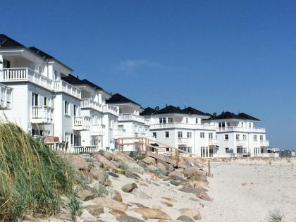 Ferienhaus STRAND HUS direkt (!) am Strand: OstseeResort Olpenitz