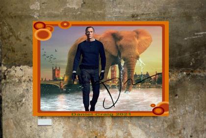 Daniel Craig alias 007 James Bond. Einmaliger Kunstdruck. 45x30 cm. Souvenir. Wa