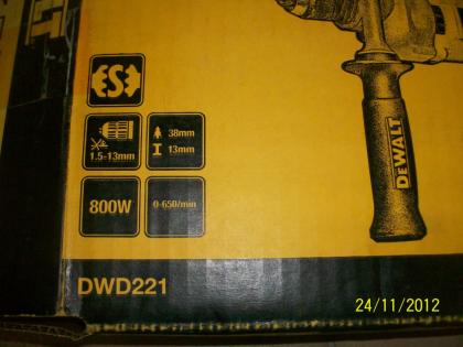 DeWALT DWD221 800 Watt Bohrmaschine DWD221-QS
