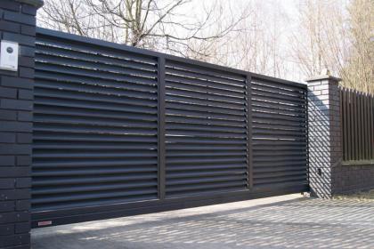 Schiebetor, Freitragend, Schiebetoranlage, Herstellung, Einfahrtstor, Toranlage,