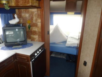 Urlaub an der Ostsee vermiete Wohnwagen mit Vorzelt.............