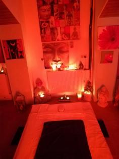 MASSAGE (MASSEUR ) IN KREFELD + 20 KM