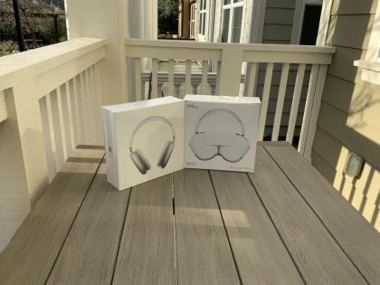 APPLE AirPods Max Wireless Bluetooth Noise-Cancelling Headphones