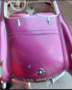 Bburago Corvette 1957 Sondermodell.