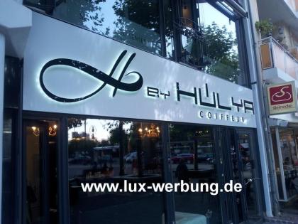 Leuchtreklame Leuchtwerbung Leuchtbuchstaben Leuchtschilder 3D Plexibuchstaben P