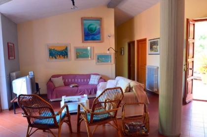 Villa mit Ausblick auf dem Golf von Marina di Campo ELBA
