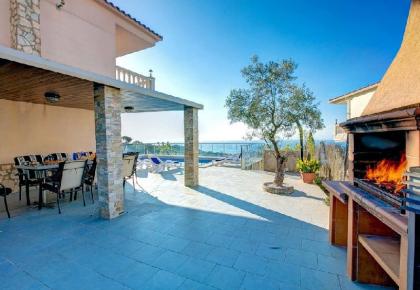 ❤️ TOP Spanien Ferienhaus Costa Brava privater Pool & Meerblick zu vermieten
