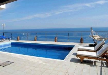 Luxusvilla mit privatem Pool und direktem Meerzugang an der Costa Brava