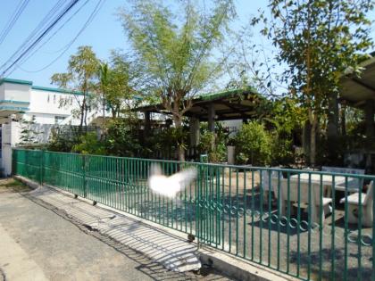 Attraktives Restaurant mit Gartenwirtschaft und sep. Wohngebäude in Buriram, Tha