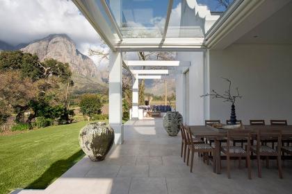 Luxusvilla in Südafrika zu vermieten - Oldenburg Vineyards eröffnet The Homestea