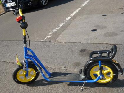 (130) PUKY ROLLER 12 Zoll mit Rücktrittsbremse u Felgenbremse