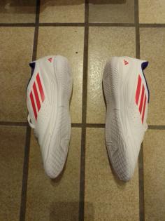 Adidas Deportivo Hallen Fußball Schuhe. 