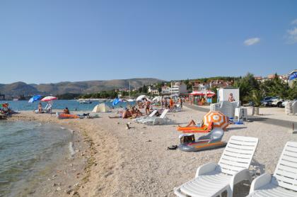 Ferienwohnungen am Meer Villa Luna Trogir Kroatien (www.villaluna-trogir.com)