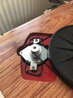 Pro-Ject Plattenspieler