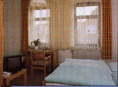 Auch über Facebook.com jetzt erreichbar https://www.facebook.com/messehotel/