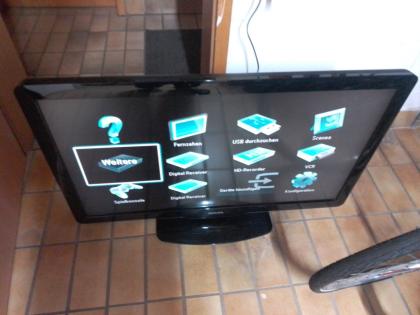 Philips Fernseher ohne Fernbedienung.