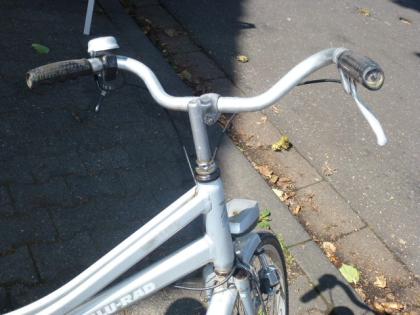 (77) 3 Gang Rücktrittsbremse KETTLER ALU 26 Zoll mit Beleuchtung  