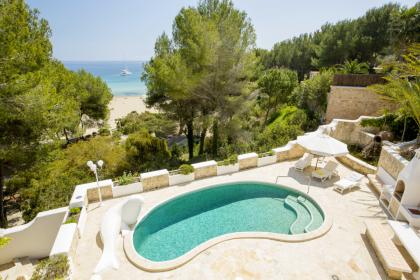 We create your Ibiza! Buchen Sie mit uns Ihre ganz private Insel Unterkunft! 