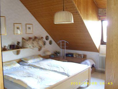 Ruhig wohnen im Dachgeschoss mit Südloggia zentrumsnah in Oerlinghausen!