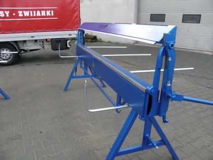 Abkantbank 2140/1,2 Öffnungshöhe  Rollenschere Glattwalzmaschine Kantbank Schwen