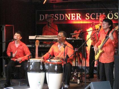 Karibischer Musik mit der Latino Band Leyenda Latina