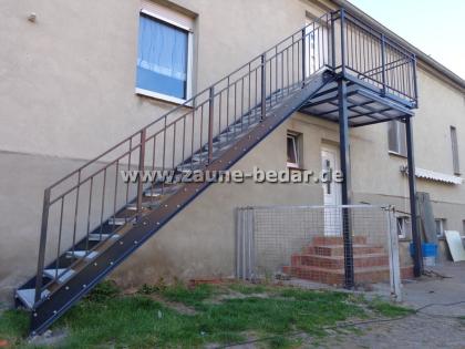 GELÄNDER AUS POLEN, BALKONGELÄNDER, BALUSTRADEN 