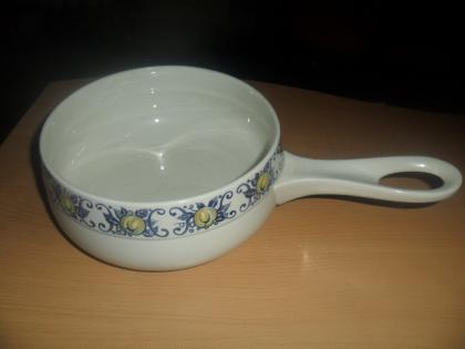 V   B  Kasserole feuerfest