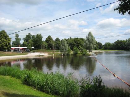 Ferienhaus Doris Ostfriesland direkt am FehnKanal in ruhiger Lage 